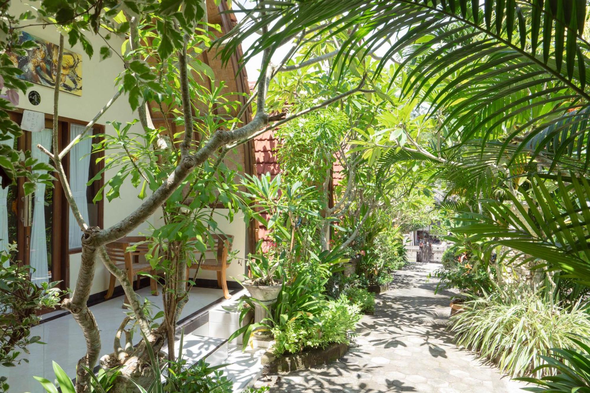 Ratu Cottage By Ourstory Travels Batununggul Eksteriør billede